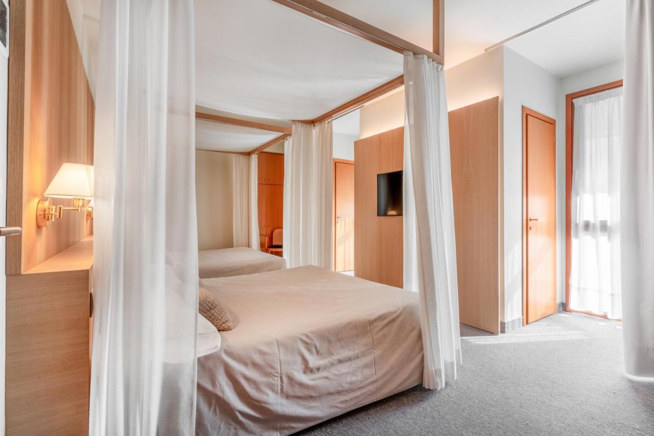 Albergo Sorriso Darfo Boario Terme Exterior photo