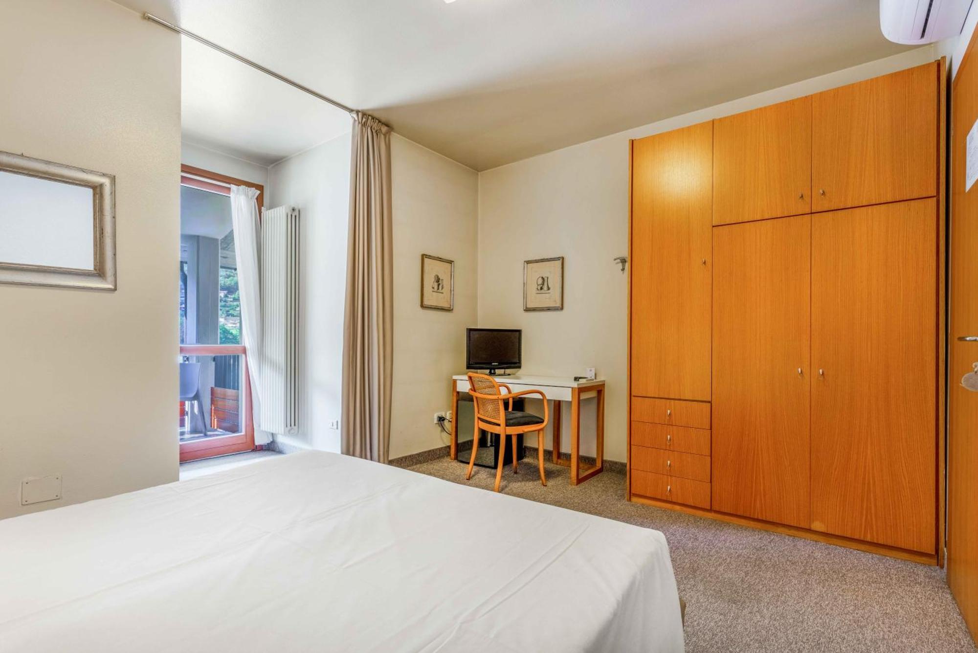 Albergo Sorriso Darfo Boario Terme Exterior photo
